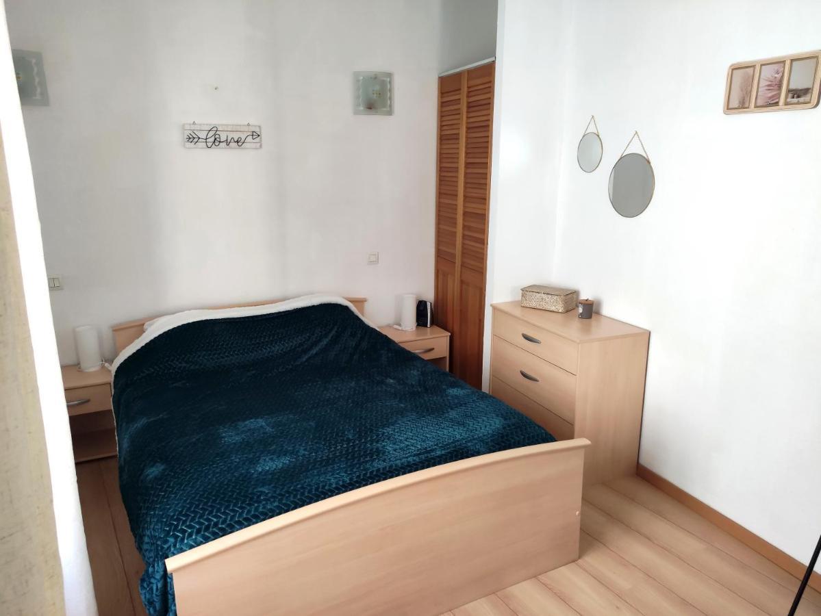 Confortable Maison De Village En Pierre Typique Молич Экстерьер фото